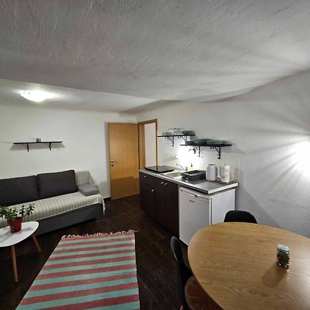 Apartment Slavija Шкофья-Лока Экстерьер фото