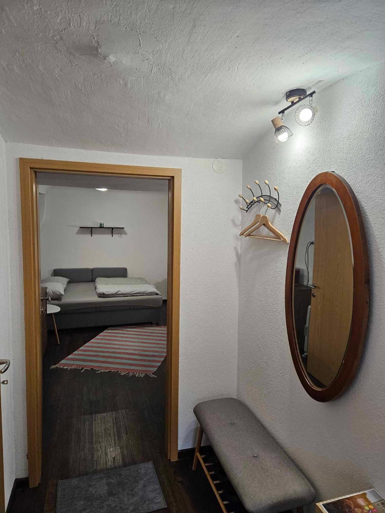 Apartment Slavija Шкофья-Лока Экстерьер фото