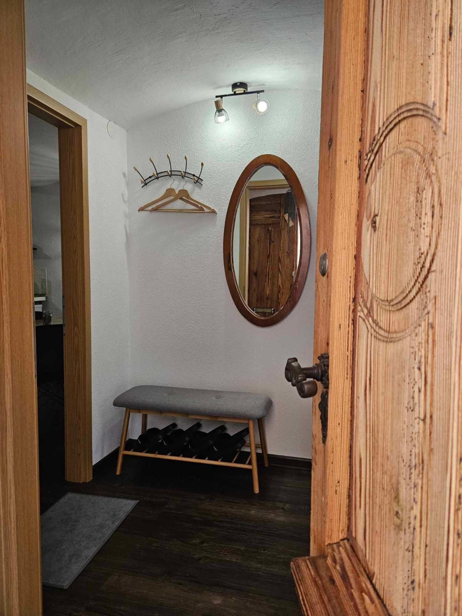Apartment Slavija Шкофья-Лока Экстерьер фото